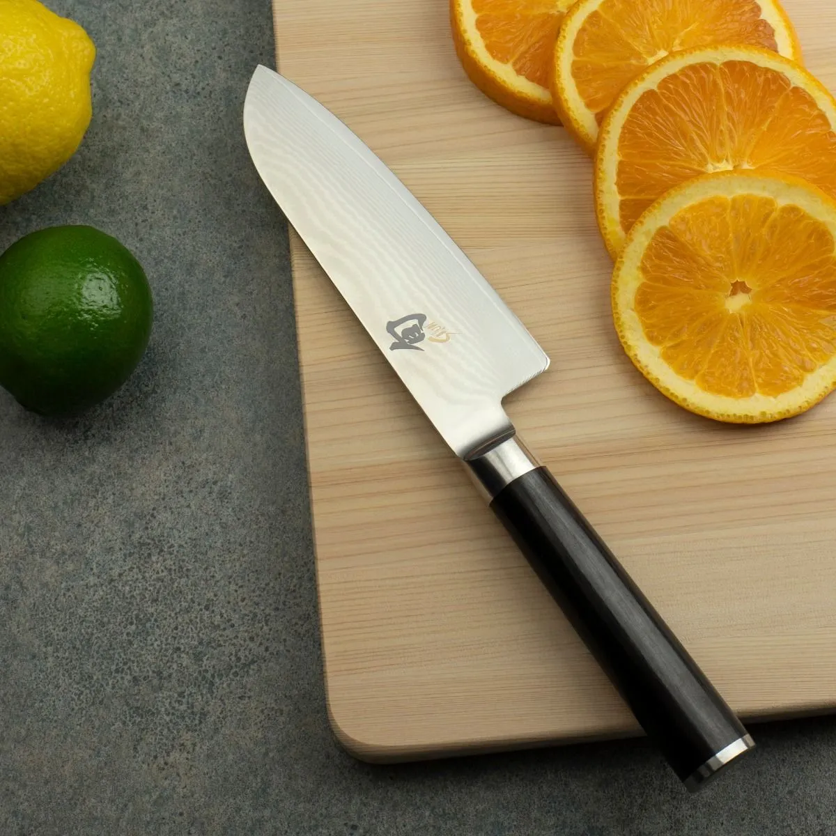 Kai Shun Classic Santoku Kitchen Knife 5.5"  [DM0727] - Image 4